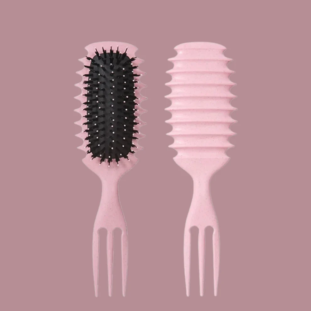 Brosse Spéciale Cheveux Bouclés – Démêlage Doux, Répartition Homogène & Massage du Cuir Chevelu Rose (#efbfc9)